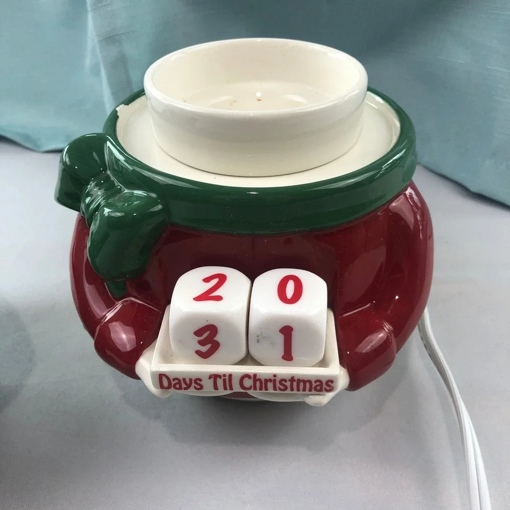 Scentsy Retired Snowman Countdown Electric Wax Warmer Christmas Holiday Decor